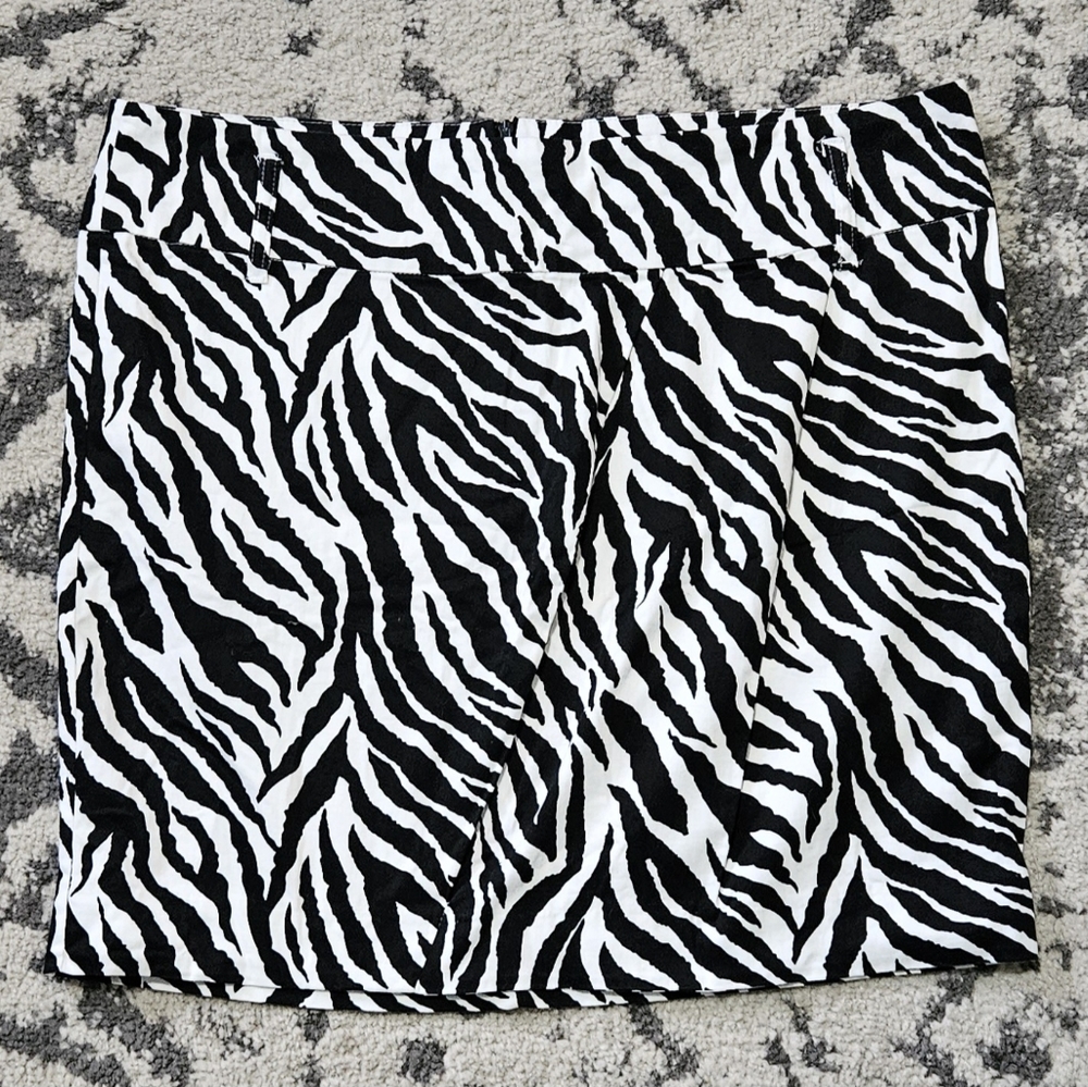 Y2k zebra print mini skirt